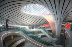 大兴机场对值机柜台进行优化调整 提升旅客服务体验