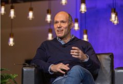 Expedia获32亿美元融资 任命Peter Kern为新CEO