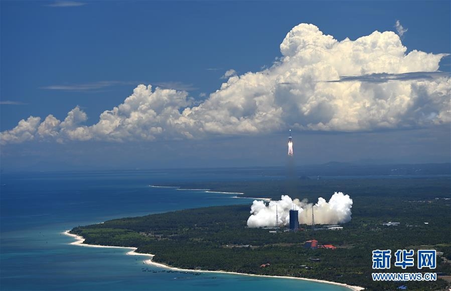 我国首次火星探测任务“天问一号”探测器成功发射539395_ 我国首次火星探测任务“天问一号”探测器成功发射