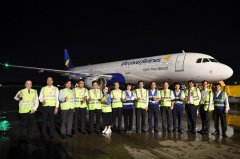 越游航空在新山一国际机场接收首架飞机