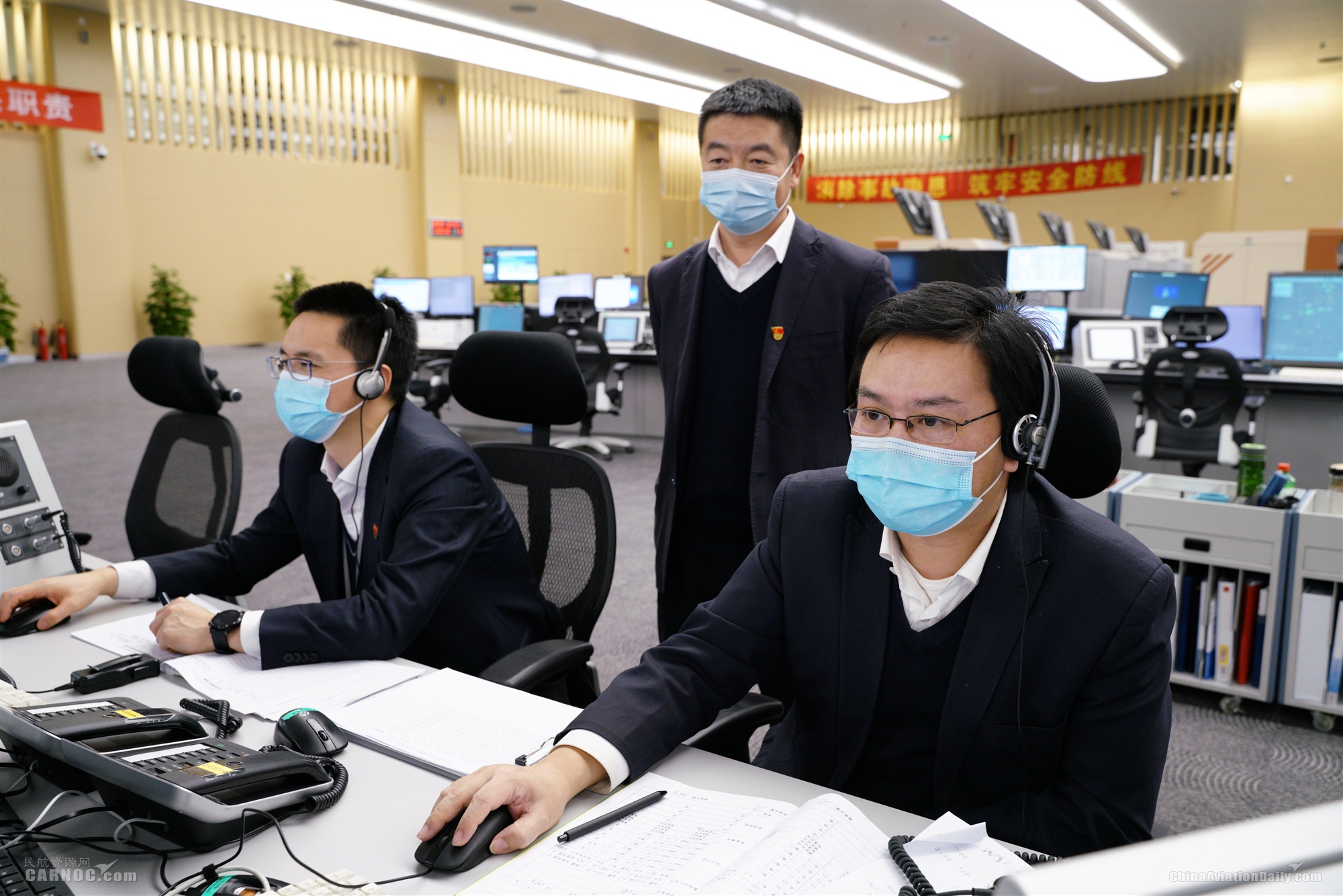 今日起首都、大兴两机场将迎来航班进出港高峰