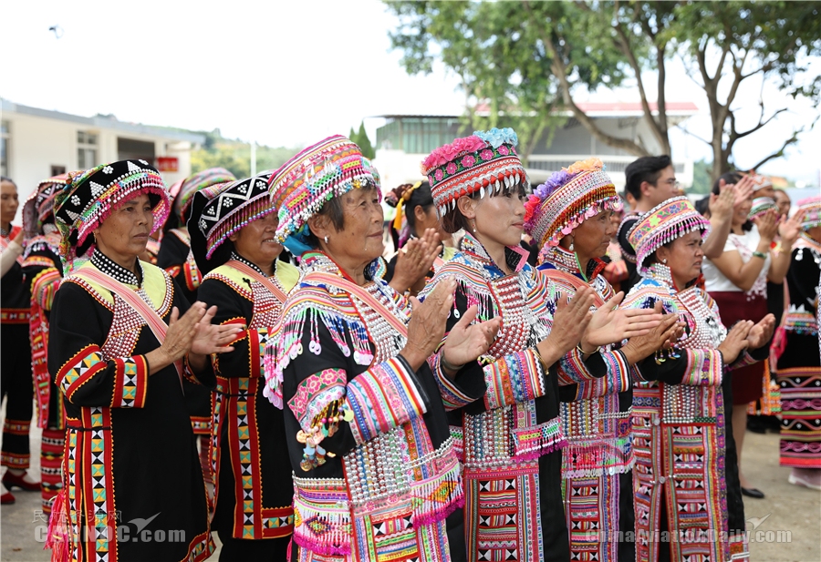 “我们都是收信人” 东航人唱响阿佤乡村振兴新歌