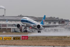 “高原雄鹰2.0”A319neo回家路上的幕后巾帼英雄