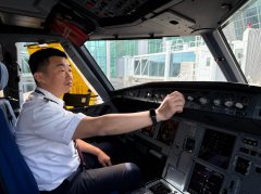 东航人的国庆黄金周：不同的岗位、同样的坚守