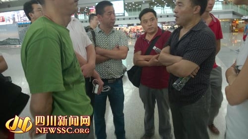 74岁老人飞机上死亡 海航:将配合警方调查