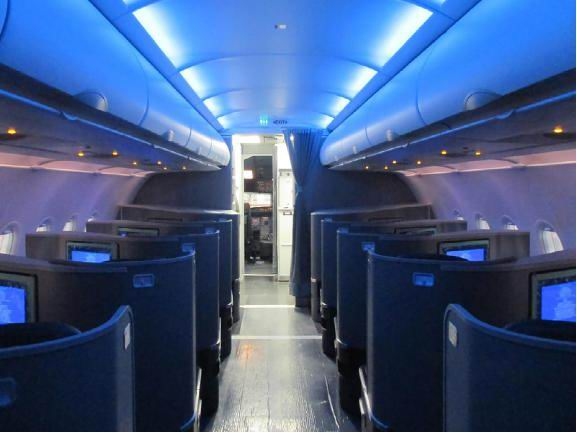空客完成A320系列飞机首个三级客舱布局安装