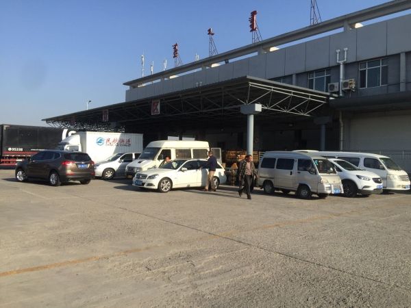 双节来袭 内蒙古地服分公司迎货运保障高峰